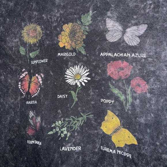 Daytrip short sleeve tee girls size Large - Picture 5 of 5